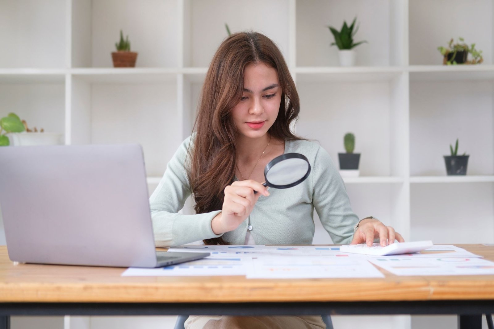 What Does a Financial Crime Investigator Actually Do? Jobs You Never Knew  Existed - CompFidus